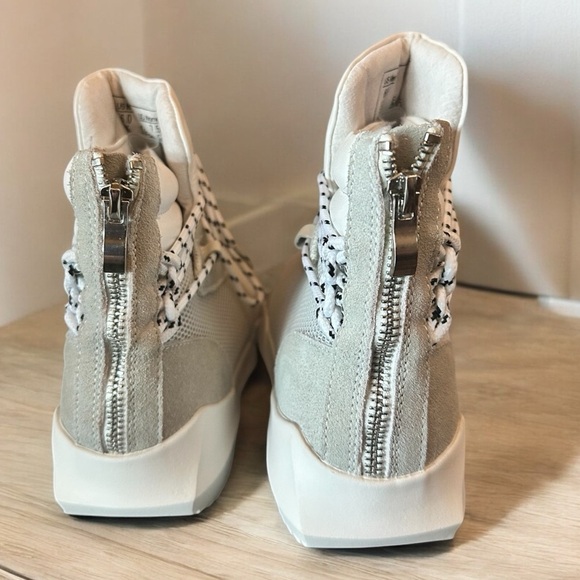 GODI CCCXIII Edsel Shoes - Men’s 8 / Women’s 7.5 Reflective Leather Sneakers - Picture 5 of 7